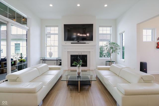 1454 Sempre Way, Westfield, IN 46074