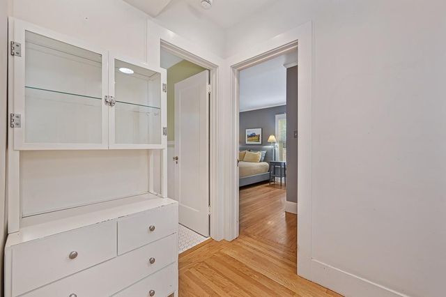 1544 36th St, Sacramento, CA 95816