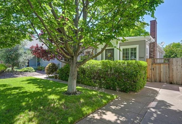 1544 36th St, Sacramento, CA 95816