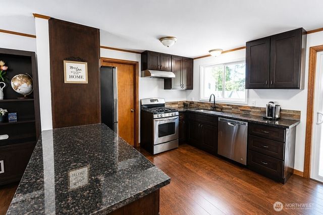 2465 24th Street SE, Auburn, WA 98002