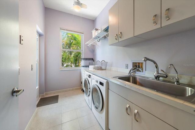 114 13TH STREET, Belleair Beach, FL 33786