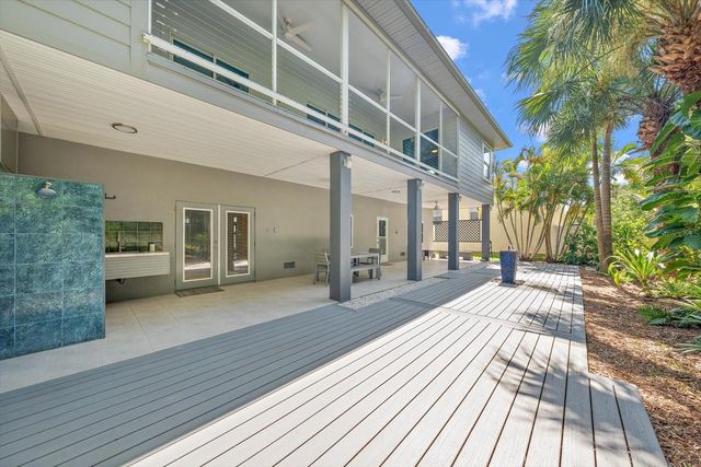 114 13TH STREET, Belleair Beach, FL 33786