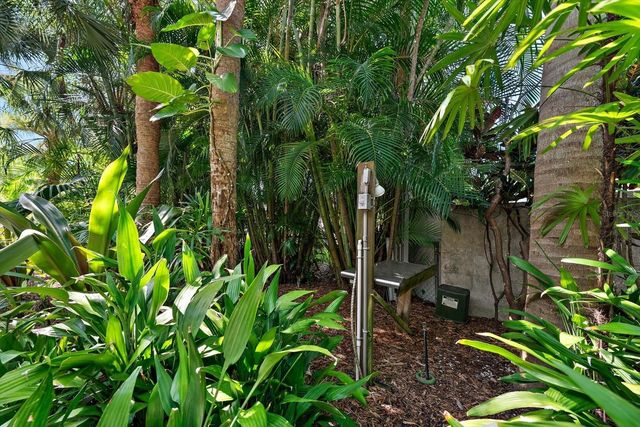 114 13TH STREET, Belleair Beach, FL 33786