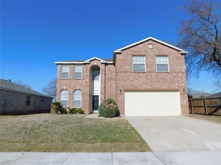 2041 Apple Drive, Little Elm, TX 75068