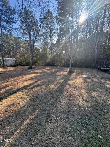 6255 Pine Street, Fayetteville, NC 28311