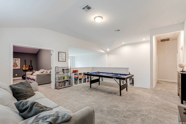 2211 CASTELLO WAY, San Antonio, TX 78259