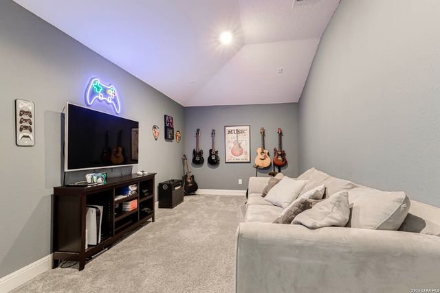 2211 CASTELLO WAY, San Antonio, TX 78259