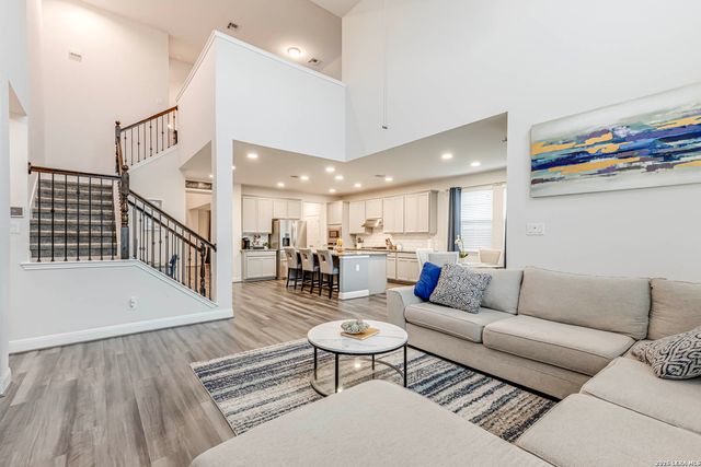 2211 CASTELLO WAY, San Antonio, TX 78259