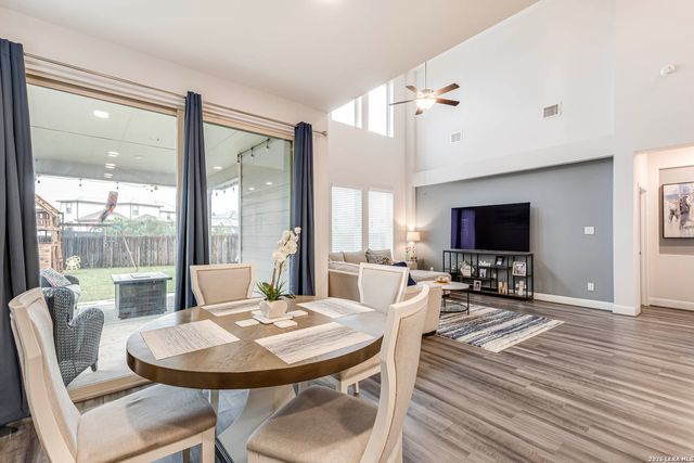 2211 CASTELLO WAY, San Antonio, TX 78259