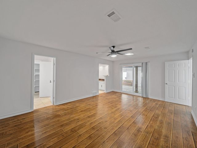 320 E Tripp Road, Sunnyvale, TX 75182