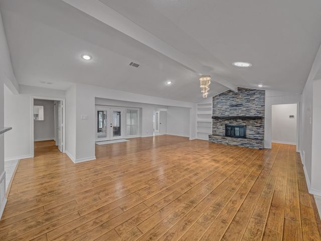 320 E Tripp Road, Sunnyvale, TX 75182