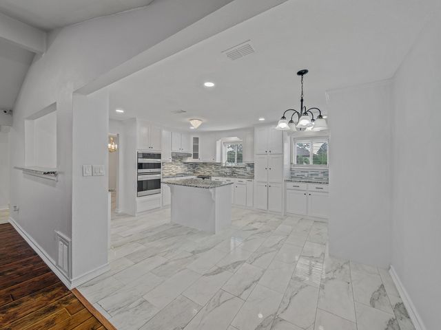 320 E Tripp Road, Sunnyvale, TX 75182