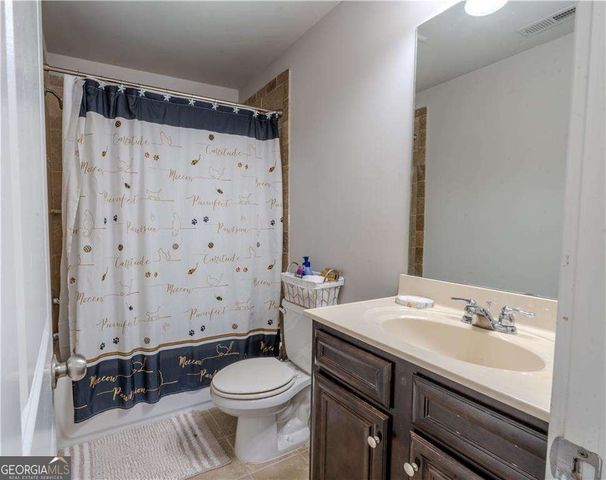 3478 Woodshade Drive, Loganville, GA 30052