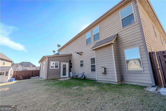 3478 Woodshade Drive, Loganville, GA 30052