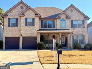3478 Woodshade Drive, Loganville, GA 30052