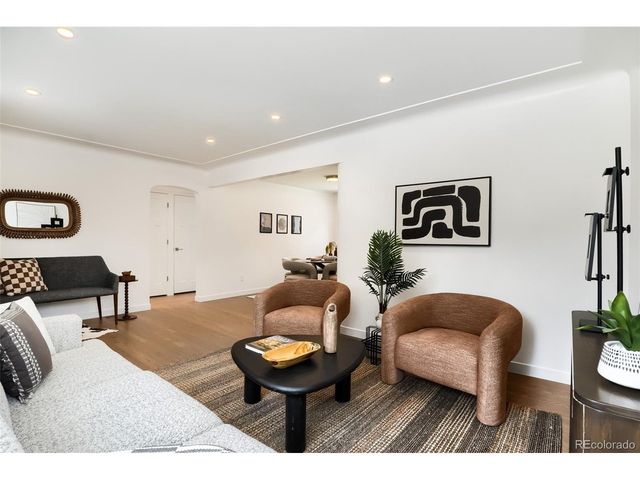 940 Magnolia St, Denver, CO 80220