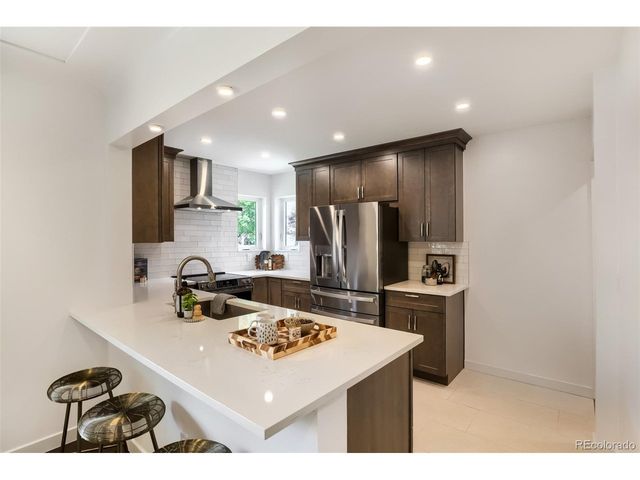 940 Magnolia St, Denver, CO 80220