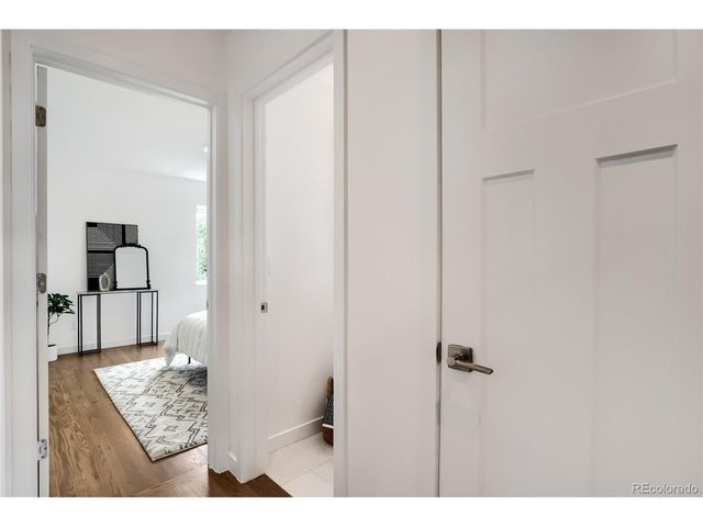 940 Magnolia St, Denver, CO 80220