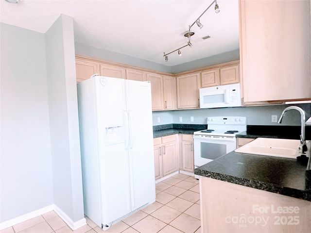 8415 Alicia Brittany Lane, Charlotte, NC 28212