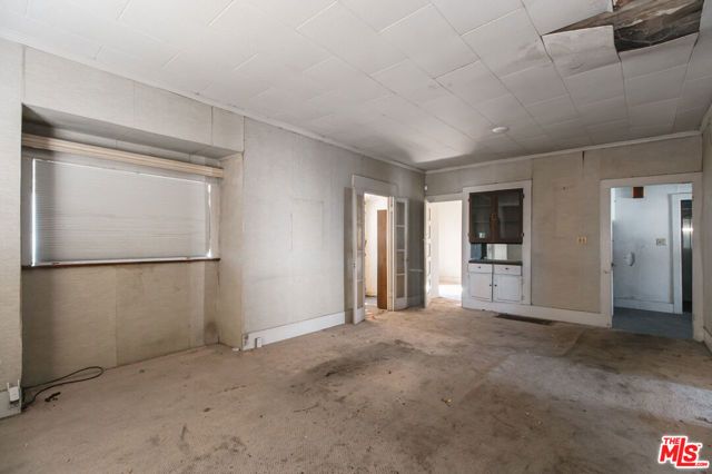 6541 Regent Street, Huntington Park, CA 90255