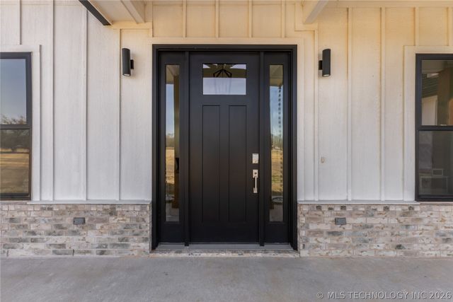 1598 Meridian, Ardmore, OK 73401