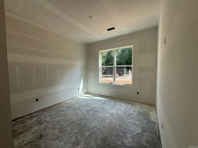 319 Devoe Bend Drive, Maumelle, AR 72113