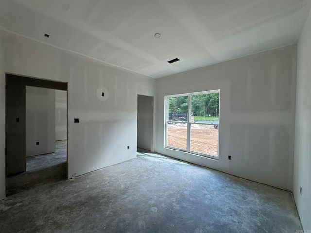 319 Devoe Bend Drive, Maumelle, AR 72113