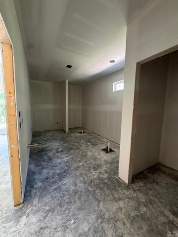 319 Devoe Bend Drive, Maumelle, AR 72113