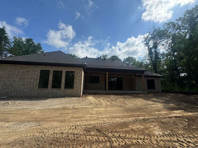 319 Devoe Bend Drive, Maumelle, AR 72113