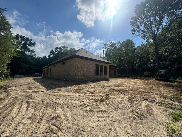 319 Devoe Bend Drive, Maumelle, AR 72113