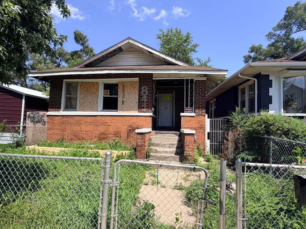 841 Georgia Street, Gary, IN 46402