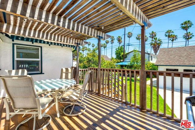5124 S Mullen Avenue, Los Angeles, CA 90043