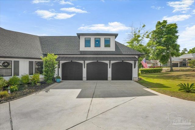 8981 Salt Grass Dr W, Pensacola, FL 32526