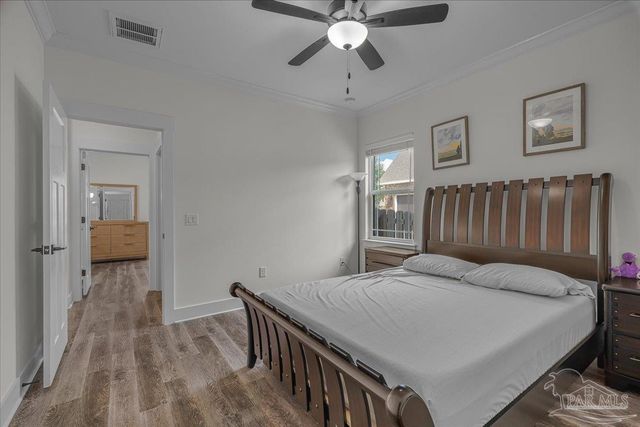 8981 Salt Grass Dr W, Pensacola, FL 32526