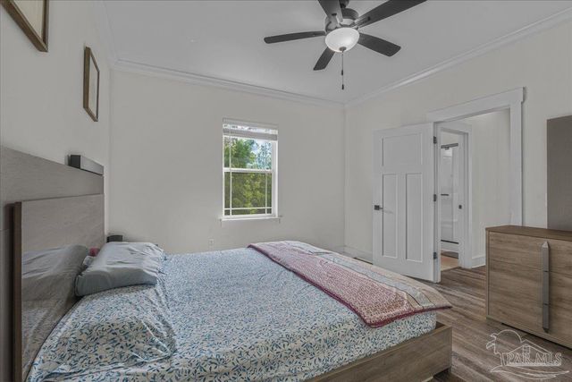 8981 Salt Grass Dr W, Pensacola, FL 32526