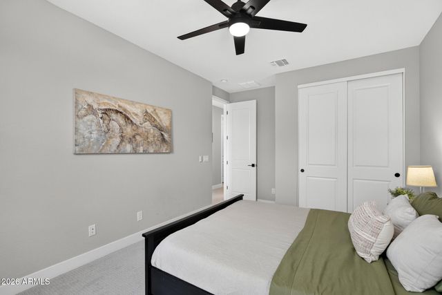 1935 W HIDE Trail, Phoenix, AZ 85085