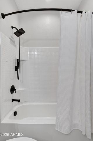 1935 W HIDE Trail, Phoenix, AZ 85085