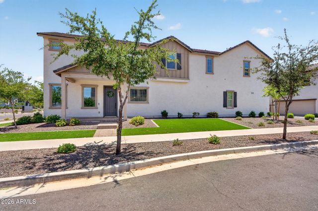 1935 W HIDE Trail, Phoenix, AZ 85085