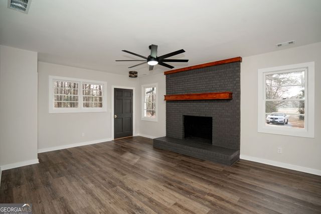 139 Pineview Road, Jackson, GA 30233