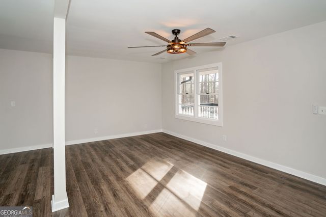 139 Pineview Road, Jackson, GA 30233