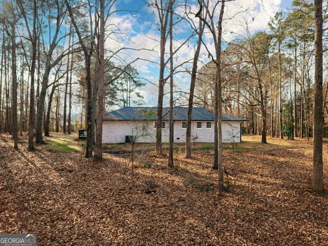 139 Pineview Road, Jackson, GA 30233