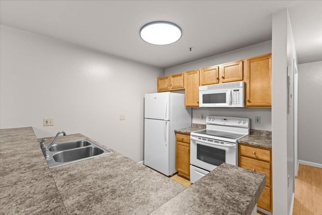 340 Hildred Drive, Burlington, VT 05401