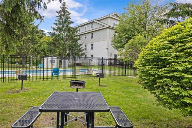 340 Hildred Drive, Burlington, VT 05401