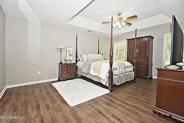 6363 Cheyenne Drive, Olive Branch, MS 38654