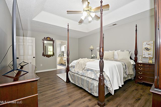 6363 Cheyenne Drive, Olive Branch, MS 38654