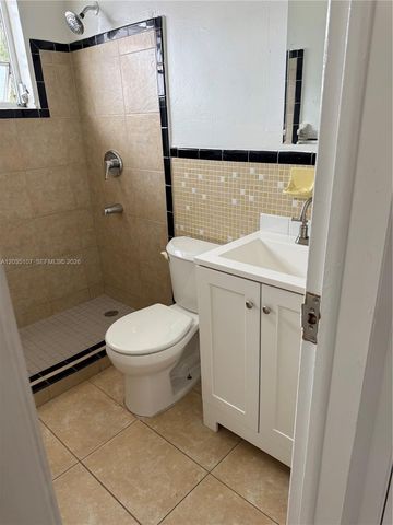 166 W 8th Street 3, Hialeah, FL 33010