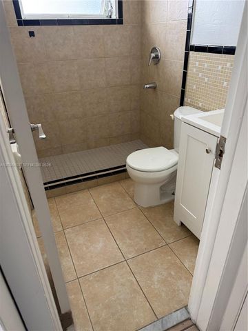 166 W 8th Street 3, Hialeah, FL 33010