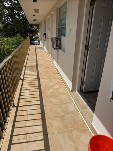 166 W 8th Street 3, Hialeah, FL 33010