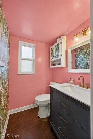 71 Lake Edge Drive, Euclid, OH 44123