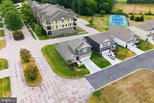 2 CHARLES DR, Gettysburg, PA 17325